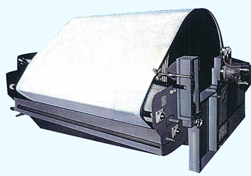 Rotary vacuum filter